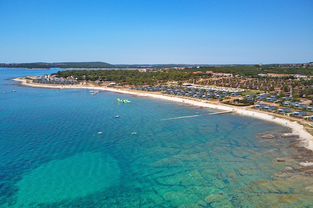 Arena Grand Kazela Camping Homes — Beach in Medulin, Istria