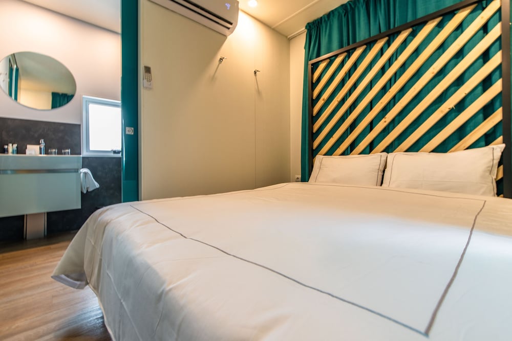 Arena Grand Kazela Camping Homes — Hotel rooms in Medulin, Istria