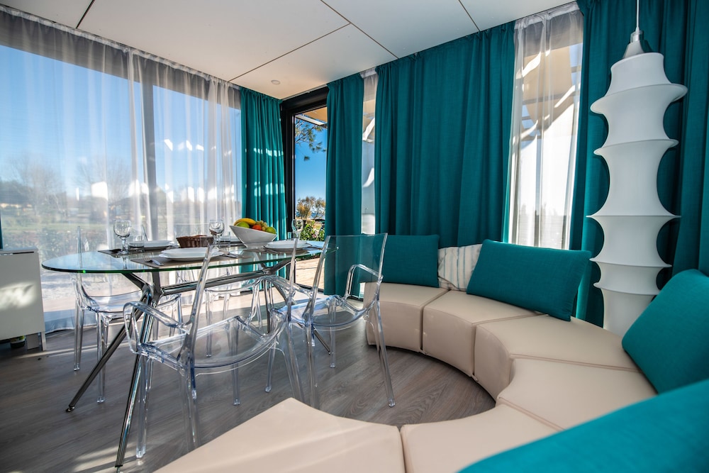 Arena Grand Kazela Camping Homes — Hotel rooms in Medulin, Istria