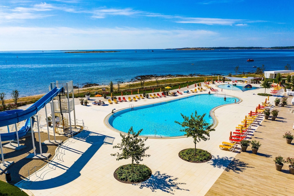 Arena Grand Kazela Camping Homes — Swimming pool in Medulin, Istria