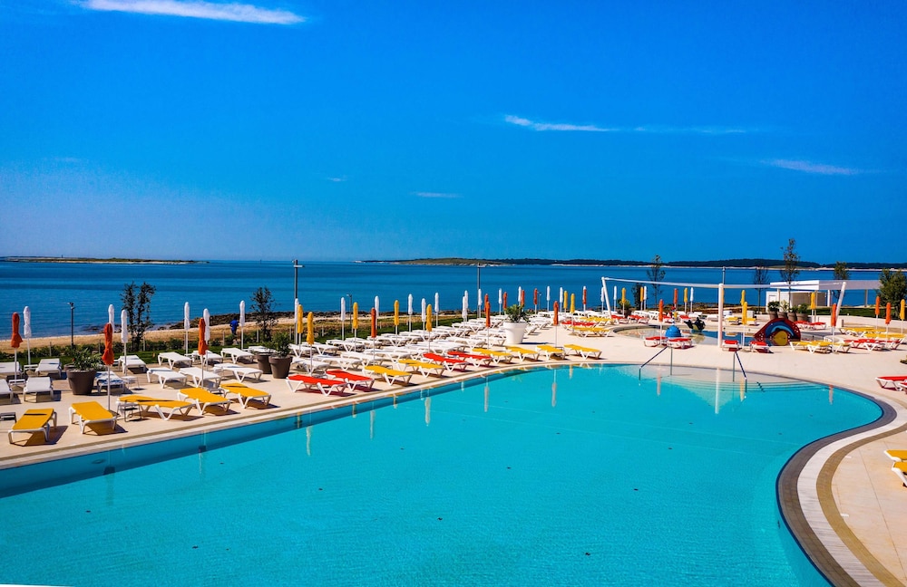 Arena Grand Kazela Camping Homes — Swimming pool in Medulin, Istria