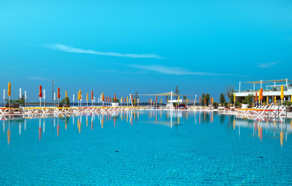 Arena Grand Kazela Camping Homes — Swimming pool in Medulin, Istria