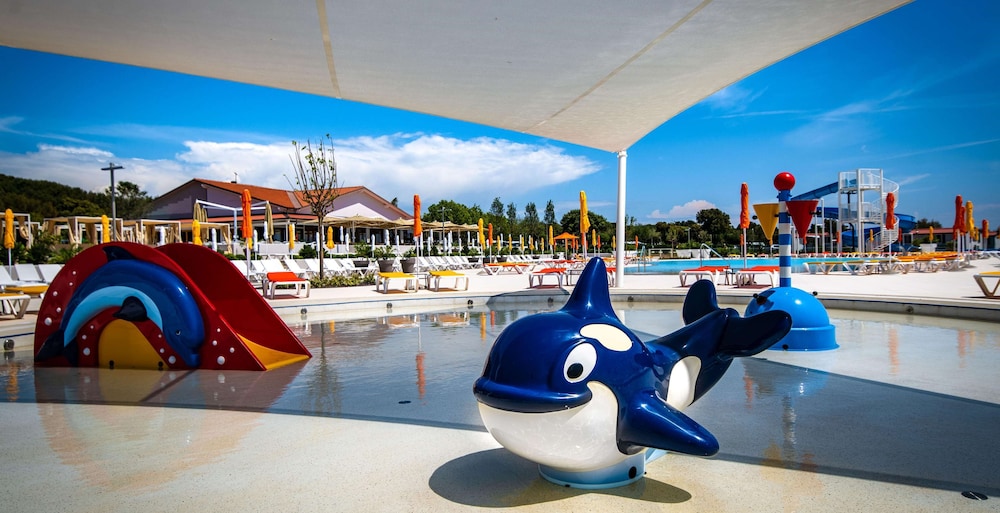 Arena Grand Kazela Camping Homes — Swimming pool in Medulin, Istria