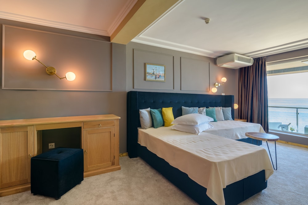 Marina Sunny Day Resort — Hotel rooms in Varna, Varna Region