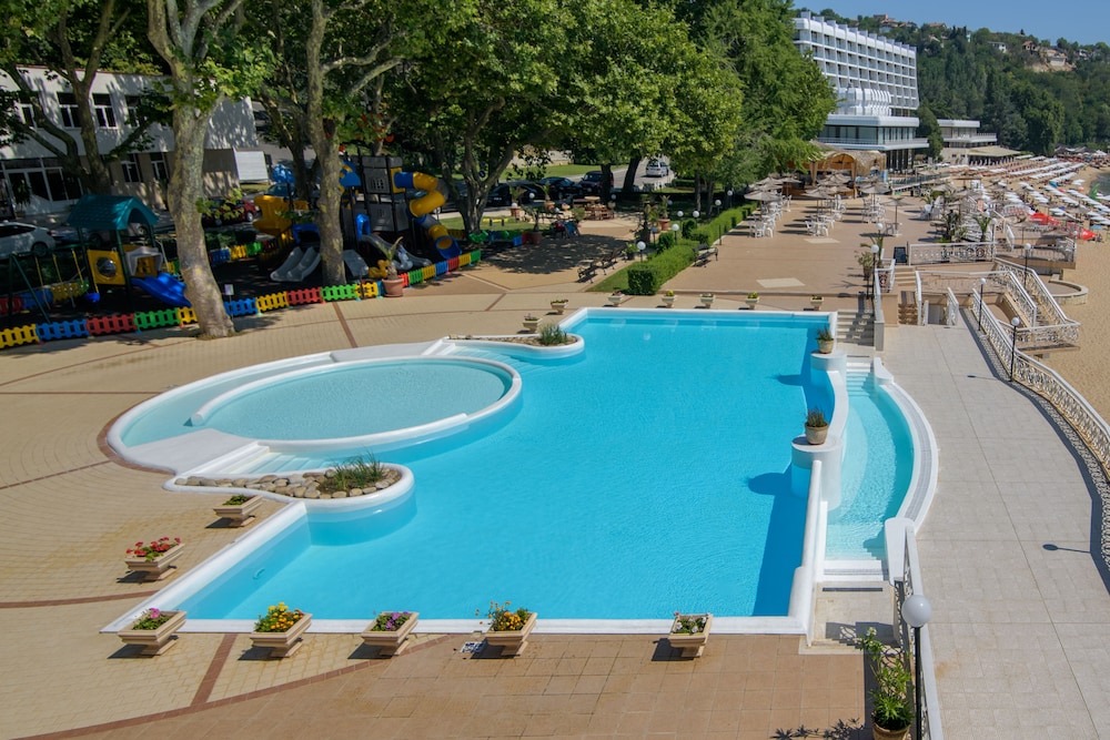 Marina Sunny Day Resort — Swimming pool in Varna, Varna Region