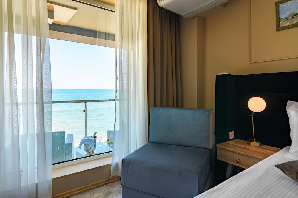 Marina Sunny Day Resort — Hotel rooms in Varna, Varna Region