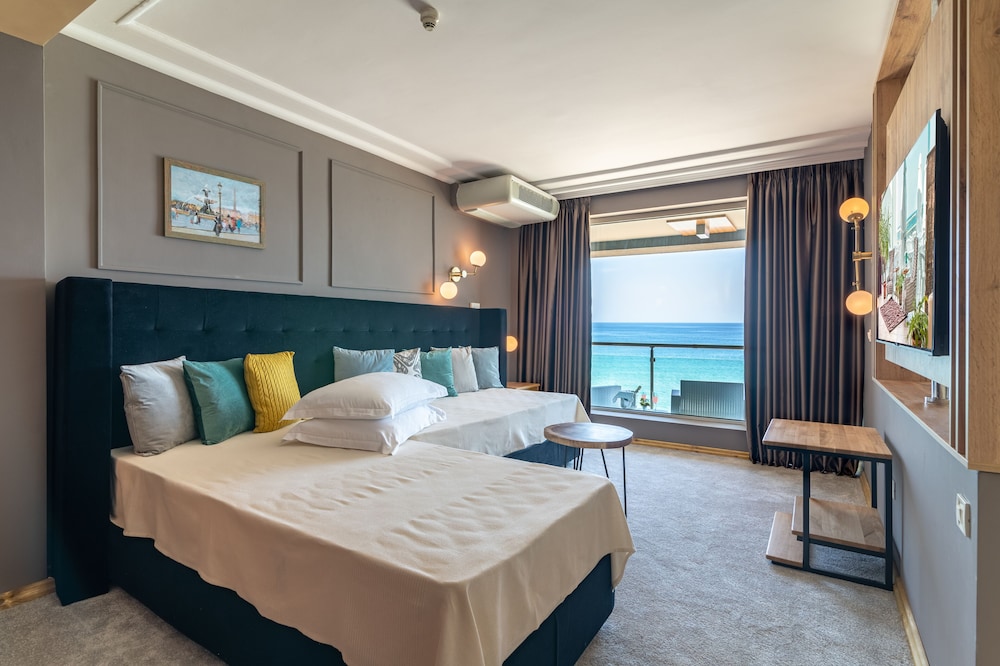 Marina Sunny Day Resort — Hotel rooms in Varna, Varna Region