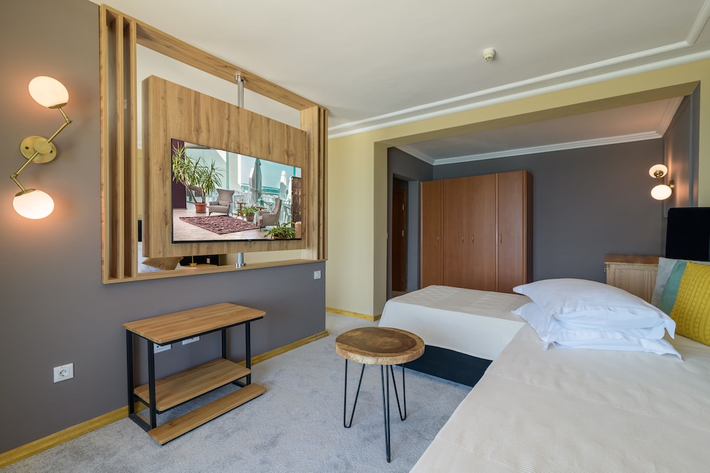 Marina Sunny Day Resort — Hotel rooms in Varna, Varna Region