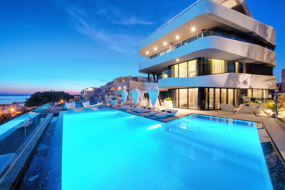 Posh Residence Luxury Suites — Swimming pool in Split, Split-Dalmatia