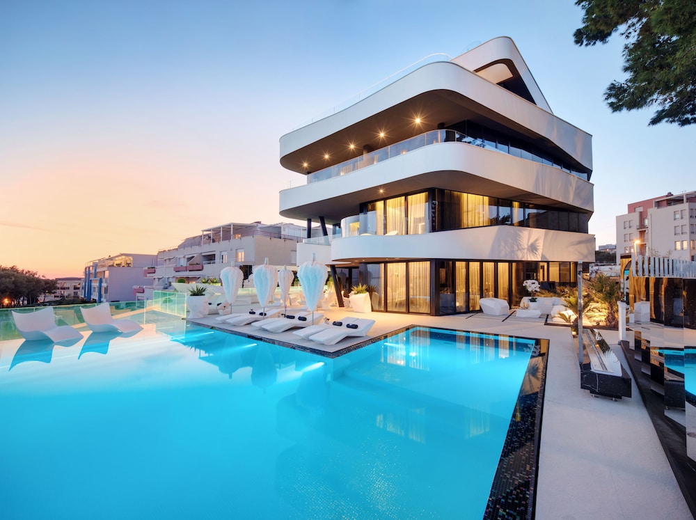 Posh Residence Luxury Suites — Main photo in Split, Split-Dalmatia