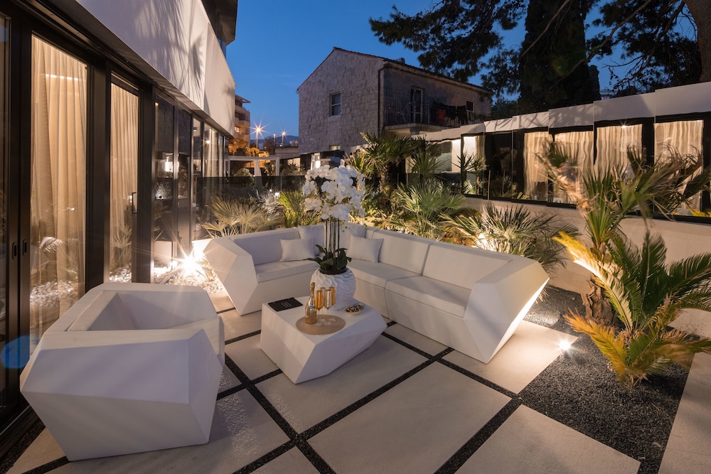 Posh Residence Luxury Suites — Hotel building in Split, Split-Dalmatia
