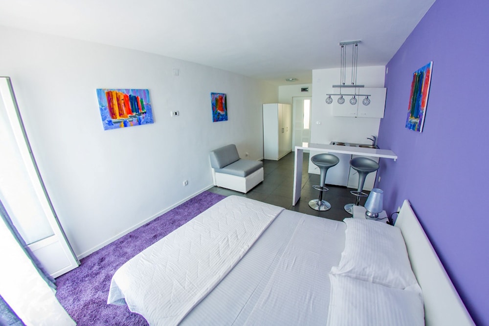 Villa Tamaris — Hotel rooms in Podstrana, Split-Dalmatia