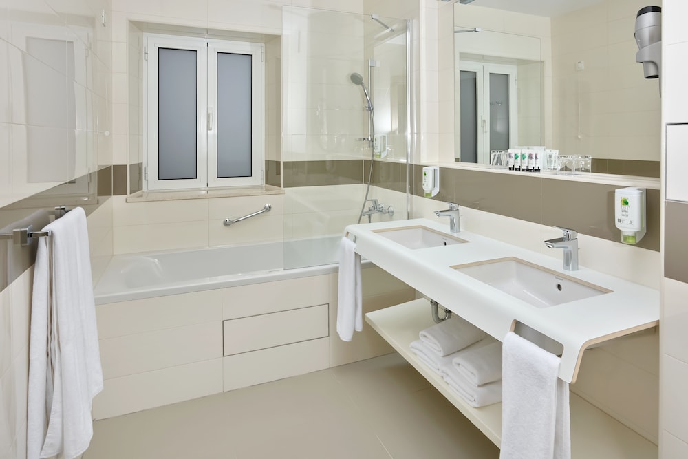 Maistra Select Srebreno Villas — Hotel rooms in Srebreno, Dubrovnik-Neretva