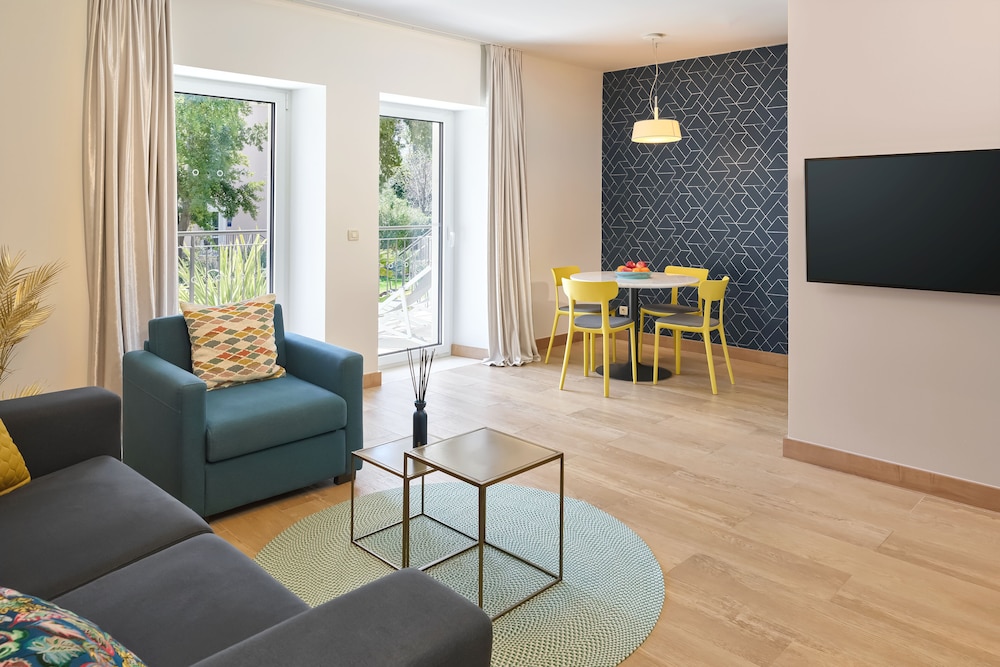 Maistra Select Srebreno Villas — Hotel rooms in Srebreno, Dubrovnik-Neretva