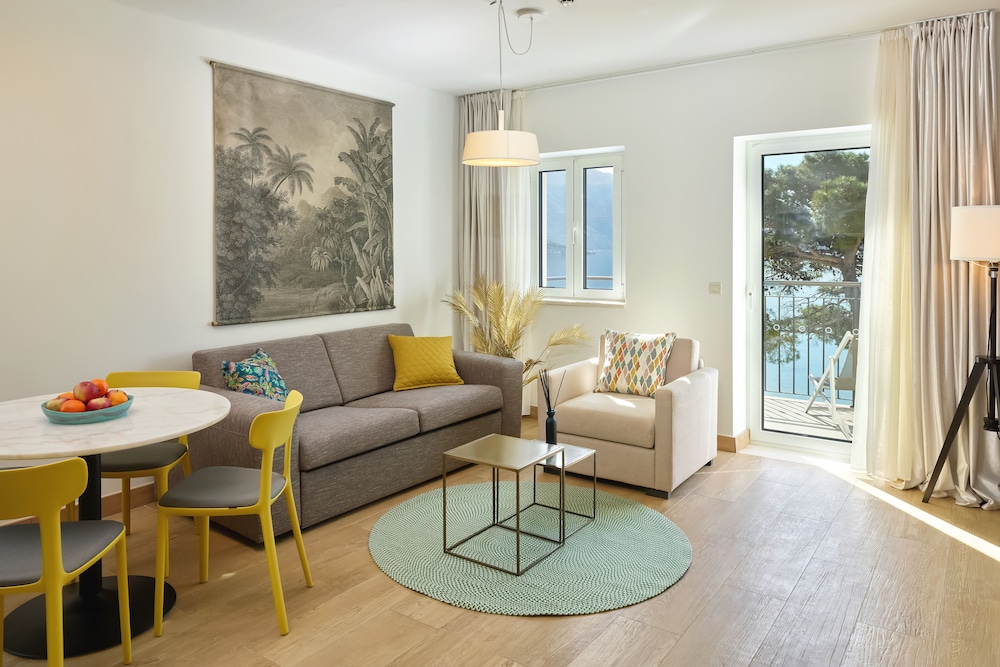 Maistra Select Srebreno Villas — Hotel rooms in Srebreno, Dubrovnik-Neretva