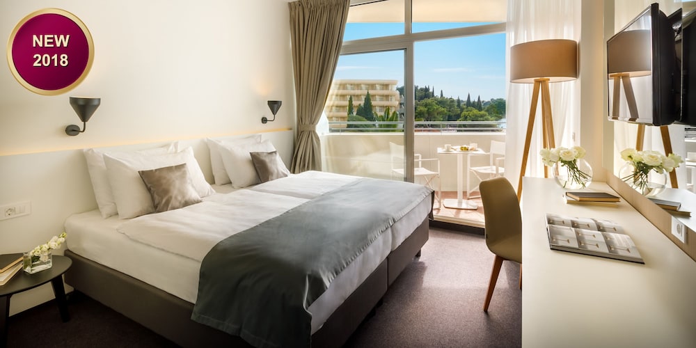 Remisens Hotel Albatros — Hotel rooms in Konavle, Dubrovnik-Neretva