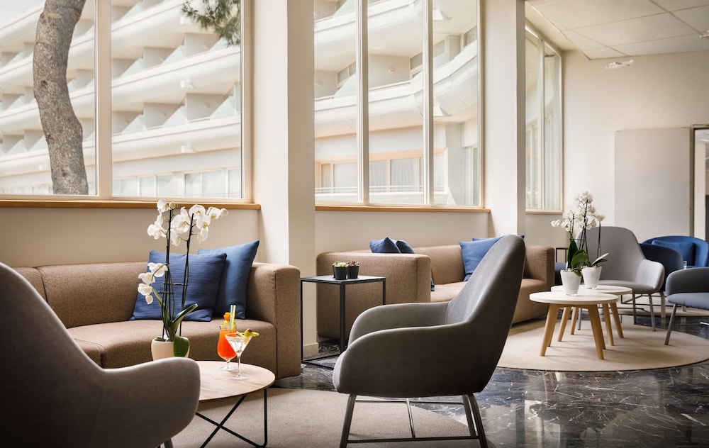 Remisens Hotel Albatros — Restaurant & bars in Konavle, Dubrovnik-Neretva