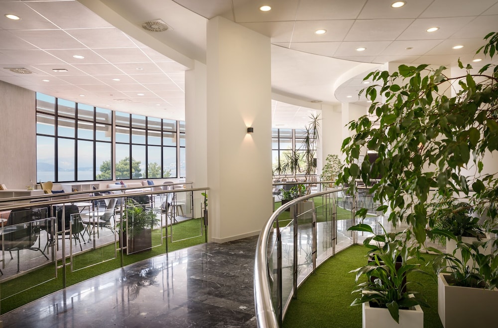 Remisens Hotel Albatros — Restaurant & bars in Konavle, Dubrovnik-Neretva
