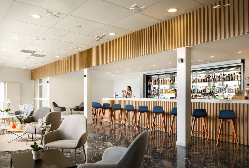 Remisens Hotel Albatros — Restaurant & bars in Konavle, Dubrovnik-Neretva
