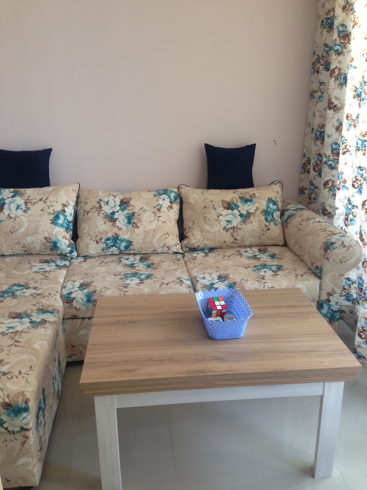 Admiral Plaza Apartments — Hotel rooms in Sunny Beach, Burgas Region