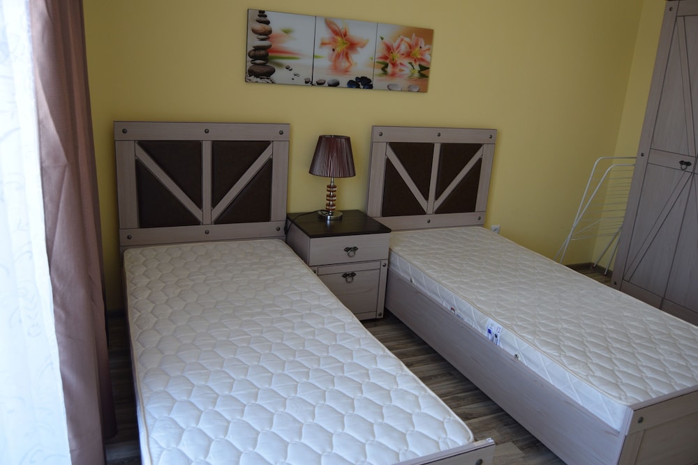 Admiral Plaza Apartments — Hotel rooms in Sunny Beach, Burgas Region