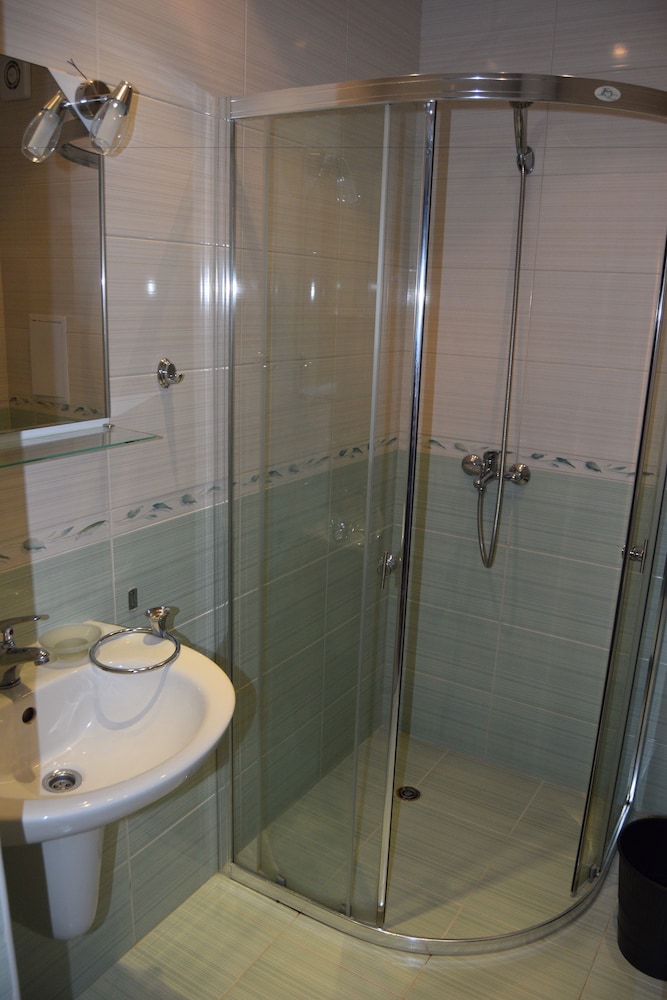 Admiral Plaza Apartments — Hotel rooms in Sunny Beach, Burgas Region