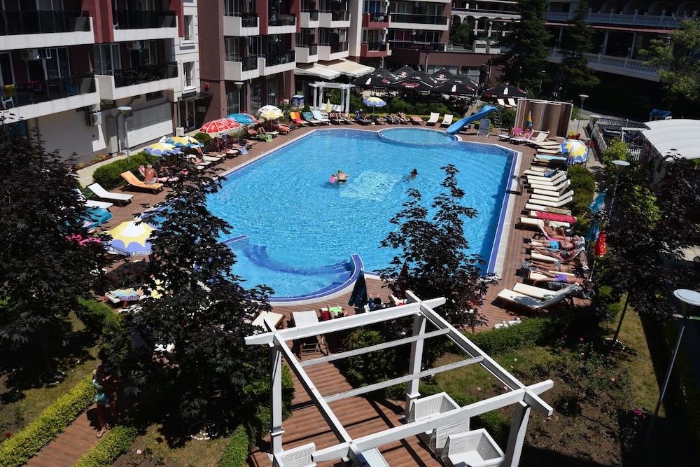 Admiral Plaza Apartments — Main photo in Sunny Beach, Burgas Region