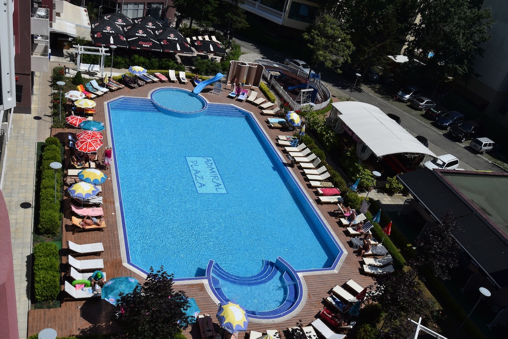 Admiral Plaza Apartments — Swimming pool in Sunny Beach, Burgas Region