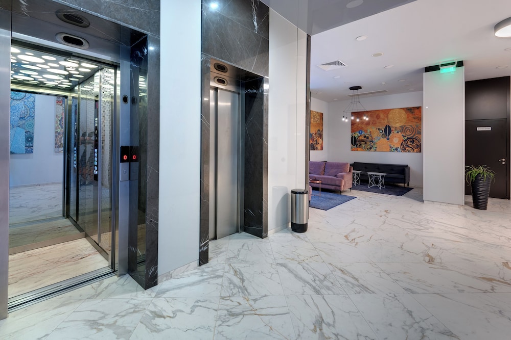 Best Western Plus Premium Inn — Hotel building in Sunny Beach, Burgas Region