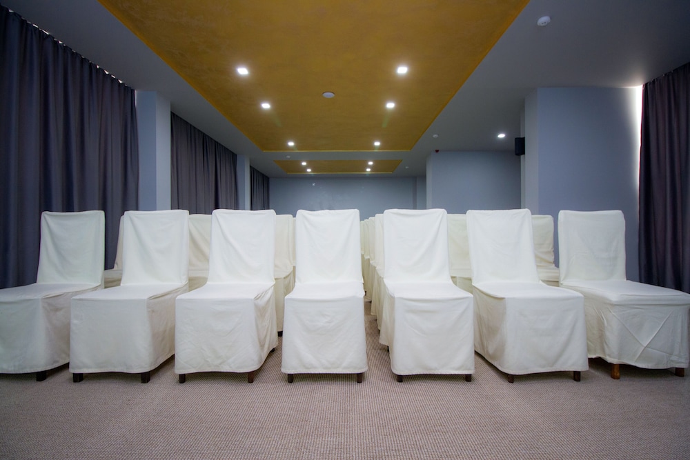 Best Western Plus Premium Inn — Hotel building in Sunny Beach, Burgas Region