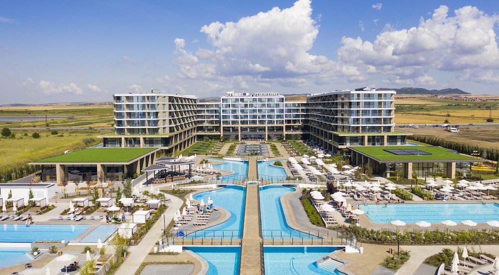 Wave Resort – Ultra All Inclusive — Pool in Pomorie, Burgas Region