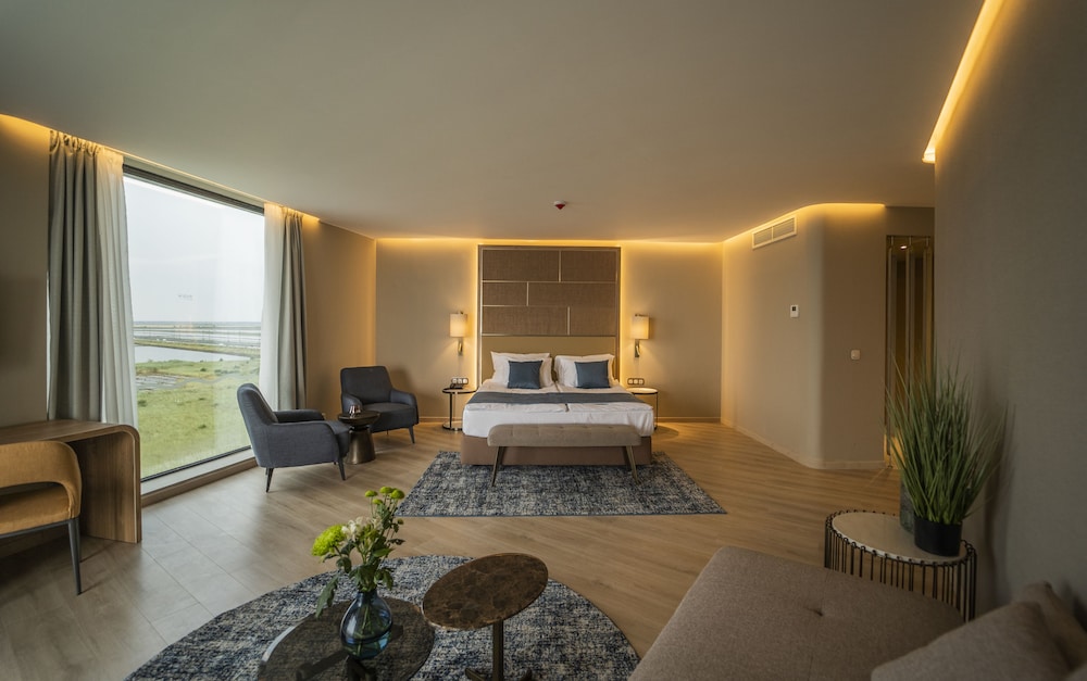 Wave Resort – Ultra All Inclusive — Rooms in Pomorie, Burgas Region