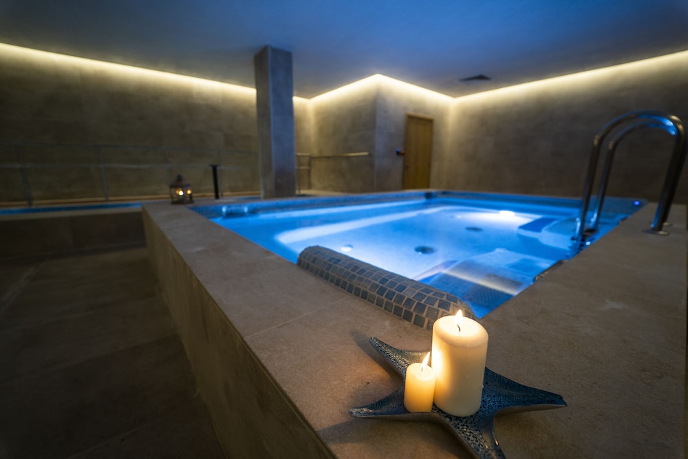 Wave Resort – Ultra All Inclusive — Pool in Pomorie, Burgas Region