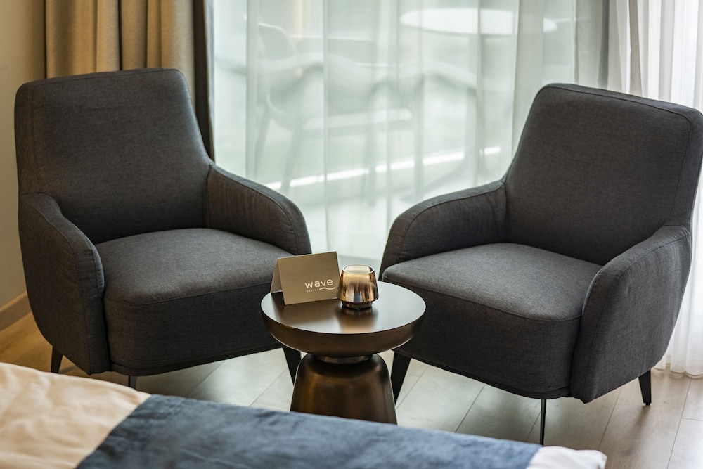 Wave Resort – Ultra All Inclusive — Rooms in Pomorie, Burgas Region