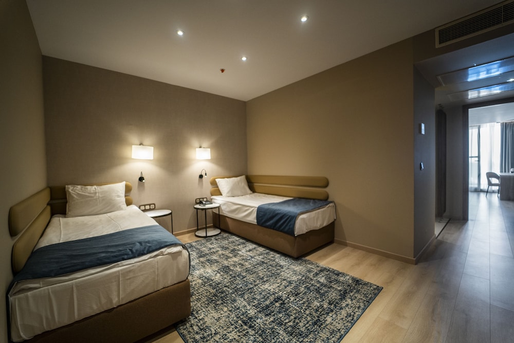 Wave Resort – Ultra All Inclusive — Rooms in Pomorie, Burgas Region