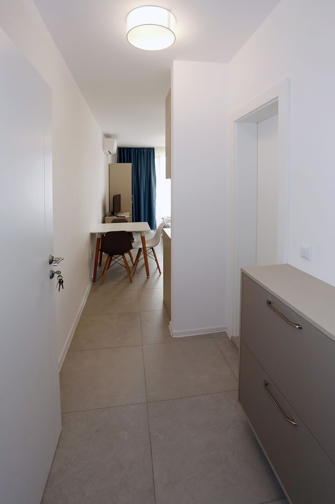 Green Life Beach Resort Sozopol — Hotel rooms in Sozopol, Burgas Region