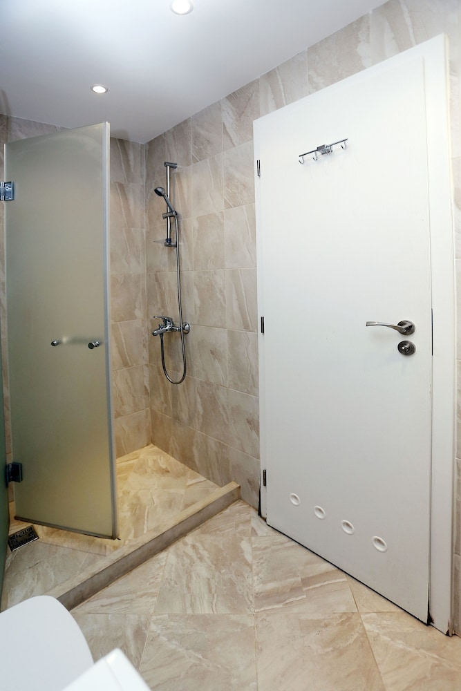 Green Life Beach Resort Sozopol — Hotel rooms in Sozopol, Burgas Region