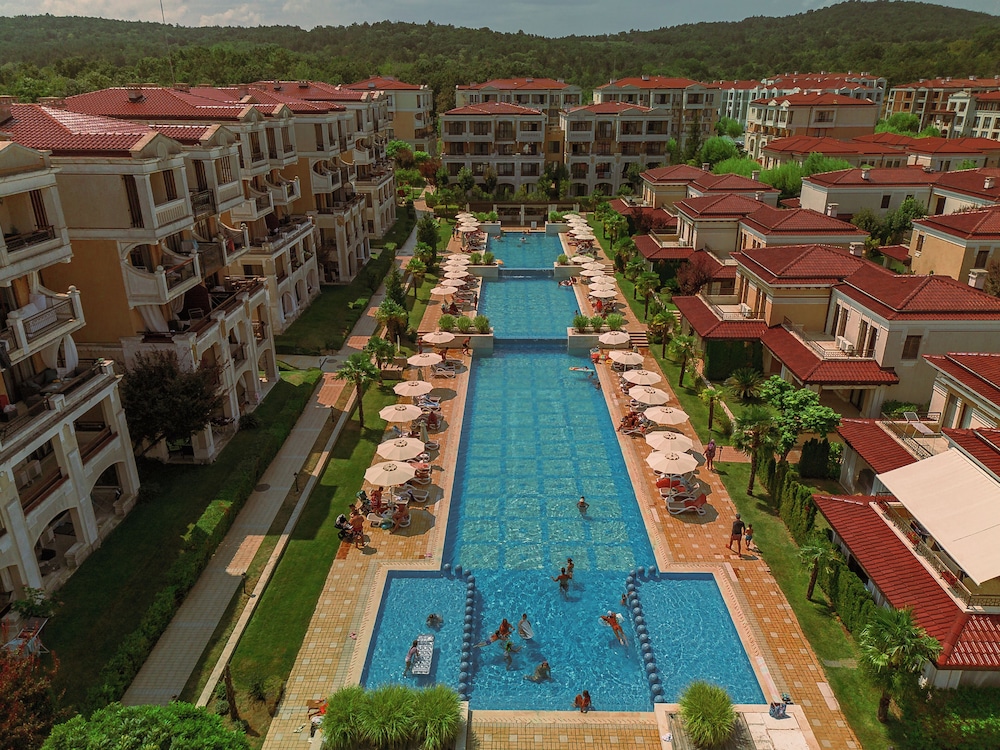 Green Life Beach Resort Sozopol — Swimming pool in Sozopol, Burgas Region