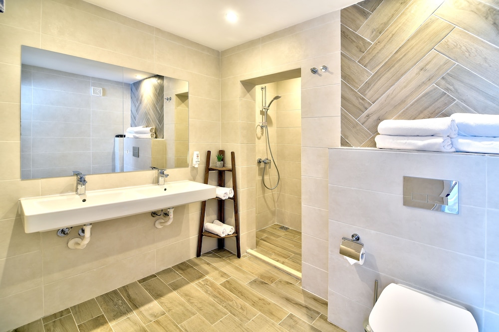 iHotel Sunny Beach — Hotel rooms in Sunny Beach, Burgas Region