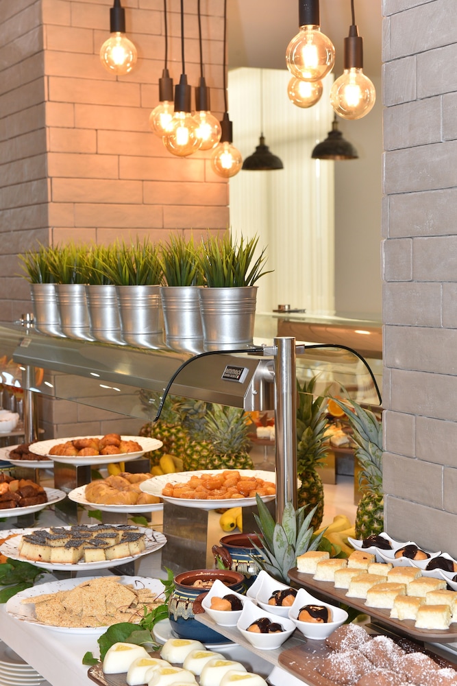 iHotel Sunny Beach — Restaurant & bars in Sunny Beach, Burgas Region
