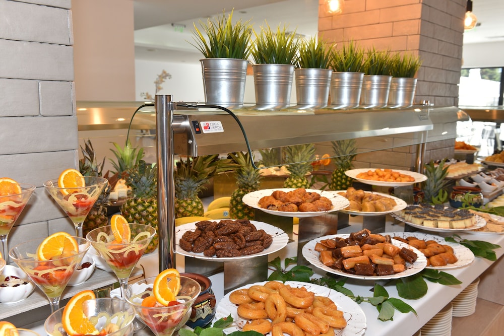 iHotel Sunny Beach — Restaurant & bars in Sunny Beach, Burgas Region