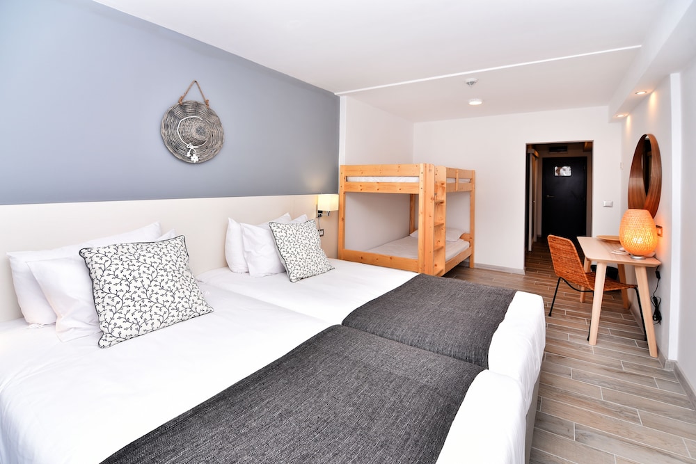 iHotel Sunny Beach — Hotel rooms in Sunny Beach, Burgas Region