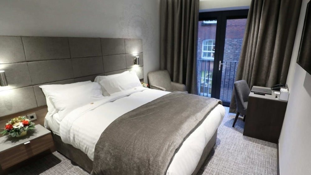 DoubleTree by Hilton Belfast City Ten Square - zdjęcie 5