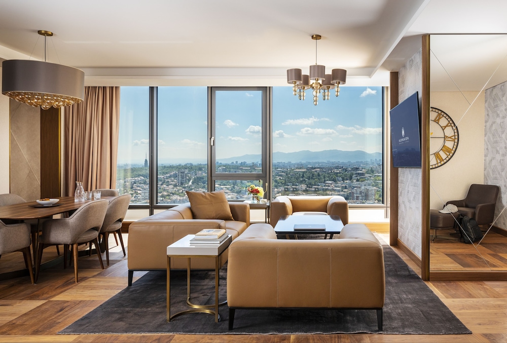 Grand Hotel Millennium Sofia — Hotel rooms in Sofia, Sofia (province)