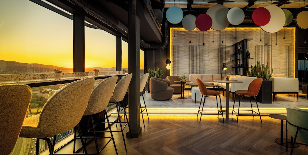 Grand Hotel Millennium Sofia — Restaurant & bars in Sofia, Sofia (province)