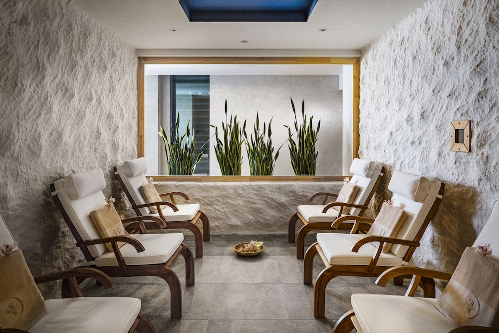 Grand Hotel Millennium Sofia — Spa in Sofia, Sofia (province)