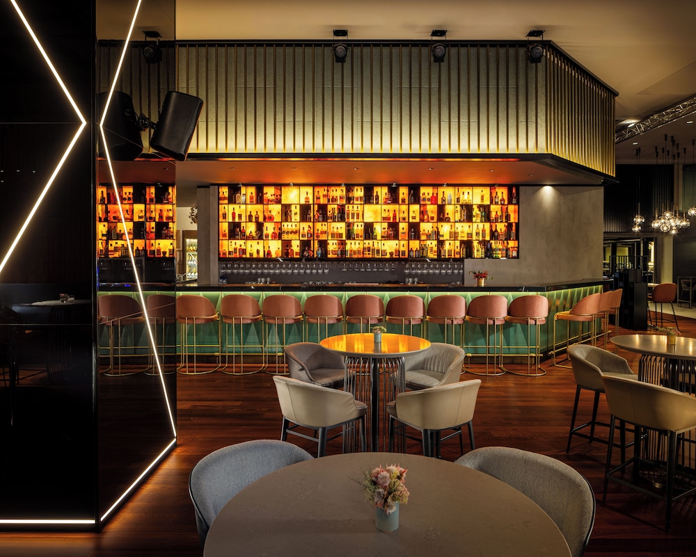 Grand Hotel Millennium Sofia — Restaurant & bars in Sofia, Sofia (province)