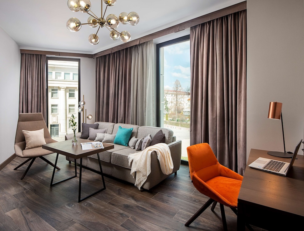 Hyatt Regency Sofia — Hotel rooms in Sofia, Sofia (province)