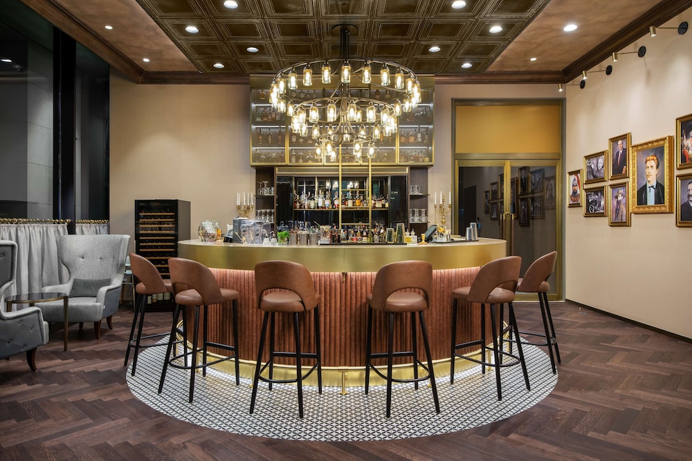 Hyatt Regency Sofia — Restaurant & bars in Sofia, Sofia (province)