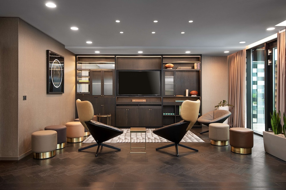 Hyatt Regency Sofia — Hotel rooms in Sofia, Sofia (province)